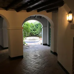 Mezquita Juderia Apartment